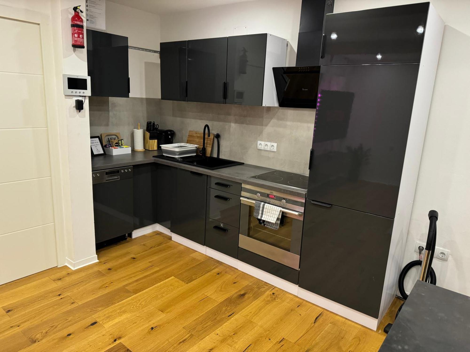 Best Central Apartment - Am Marktplatz - Up To 5 - Next To Frankfurt And Hanau - Coffee And Snacks - Netflix, Prime, Disney Nidderau Exteriör bild
