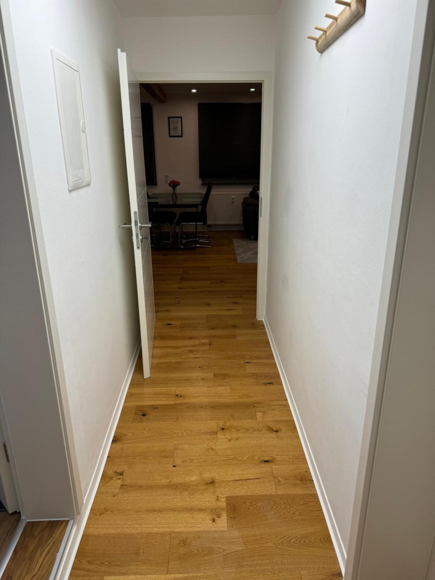 Best Central Apartment - Am Marktplatz - Up To 5 - Next To Frankfurt And Hanau - Coffee And Snacks - Netflix, Prime, Disney Nidderau Exteriör bild